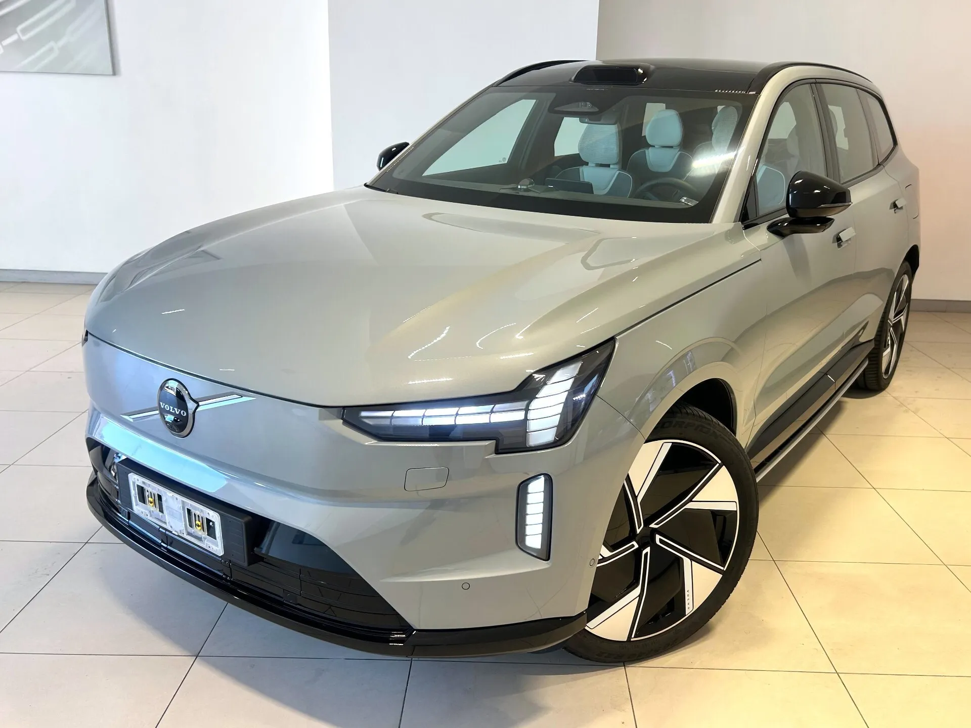 Foto Volvo EX90 Twin Motor Ultra *Bowers&Wilkins; Pilot Ass; Four C; ecc..*